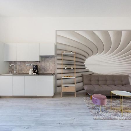 Designer Apartment On The Budapest Broadway With 2Br And Ac Eksteriør billede